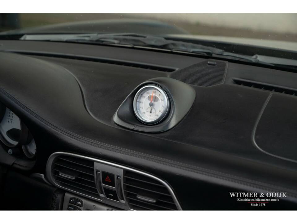 Bild 11/29 von Porsche 911 Carrera 4S (2006)