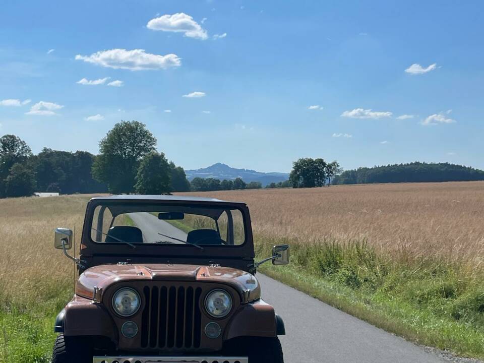 Afbeelding 19/49 van Jeep CJ-5 (1977)