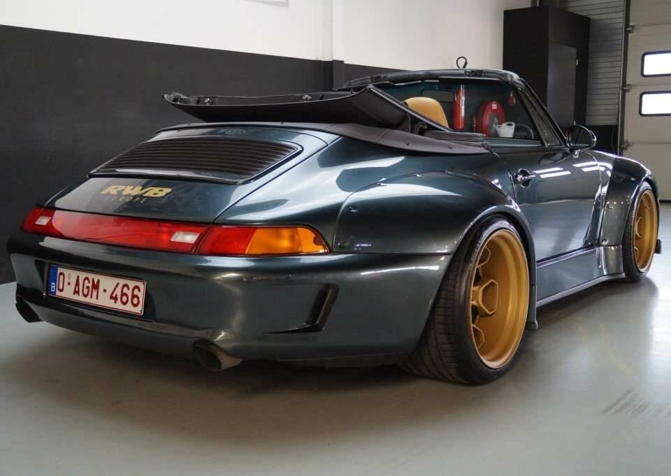 Image 36/50 of Porsche 911 Carrera RWB (1995)