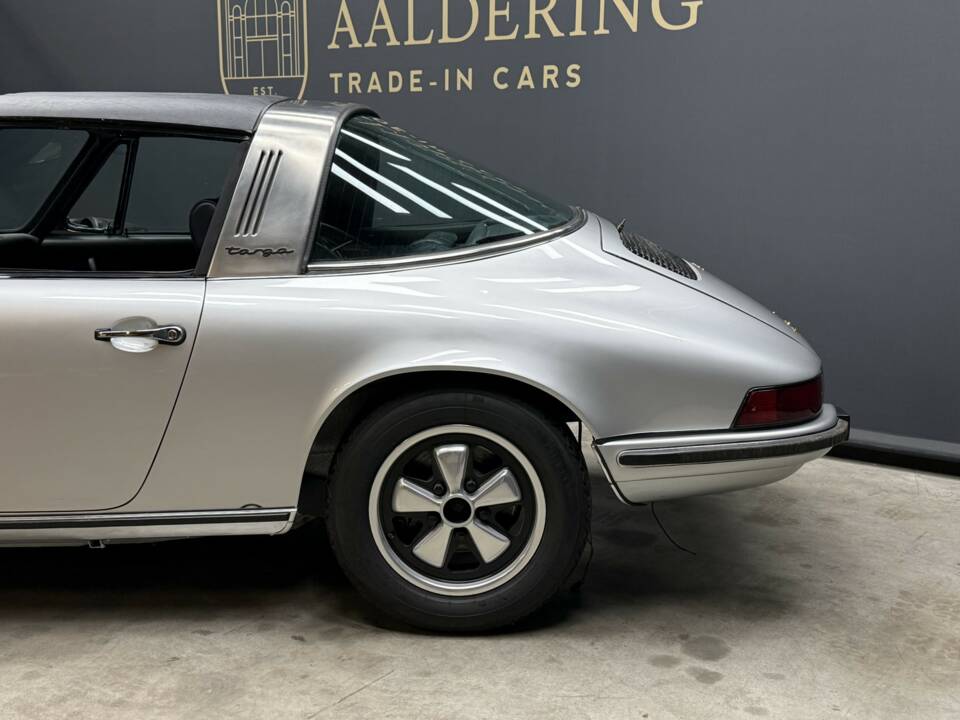 Image 25/50 de Porsche 911 2.4 S (1972)