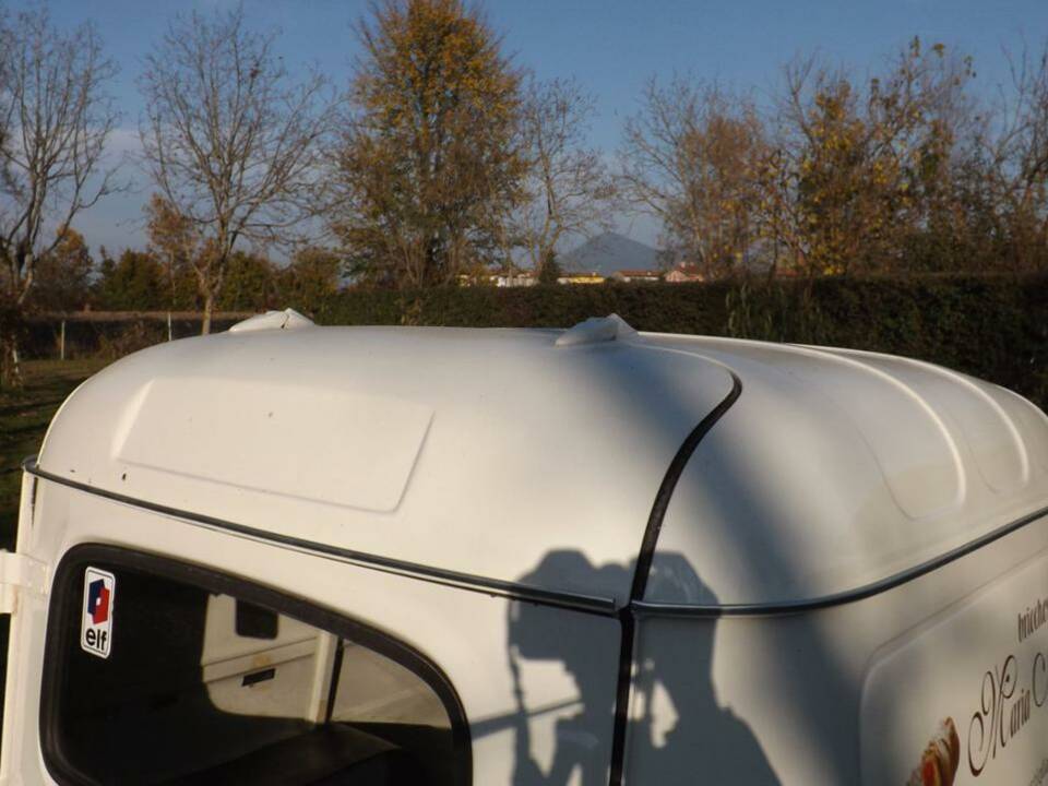 Image 42/44 of Renault R 4 F4 (1982)