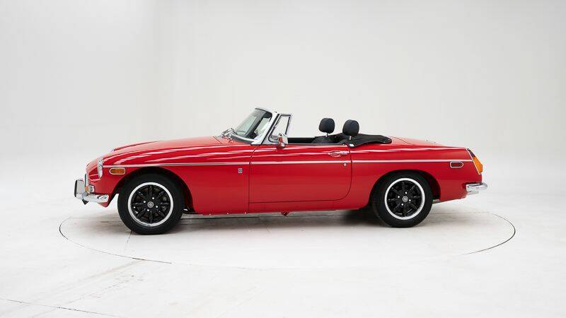 Image 8/15 of MG MGB (1971)