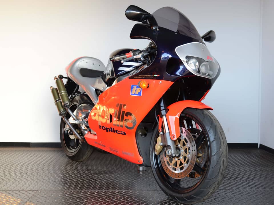 Image 33/51 of Aprilia RS 250 (1998)
