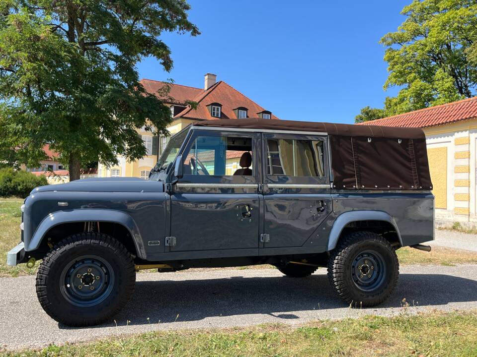 Bild 88/100 von Land Rover Defender 110 (2014)