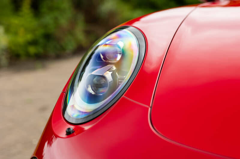 Immagine 26/50 di Porsche 911 Targa 4 GTS (2015)