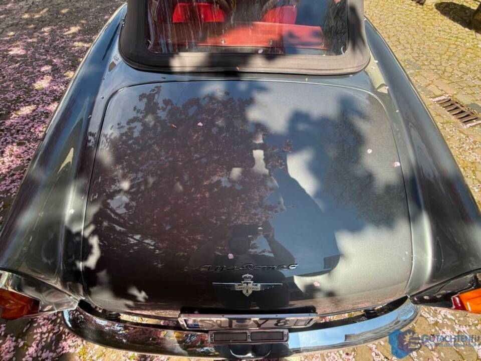 Bild 18/98 von Alfa Romeo 2000 Spider (1960)