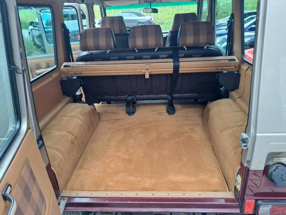 Bild 12/19 von Mercedes-Benz 250 GD (lang) (1987)