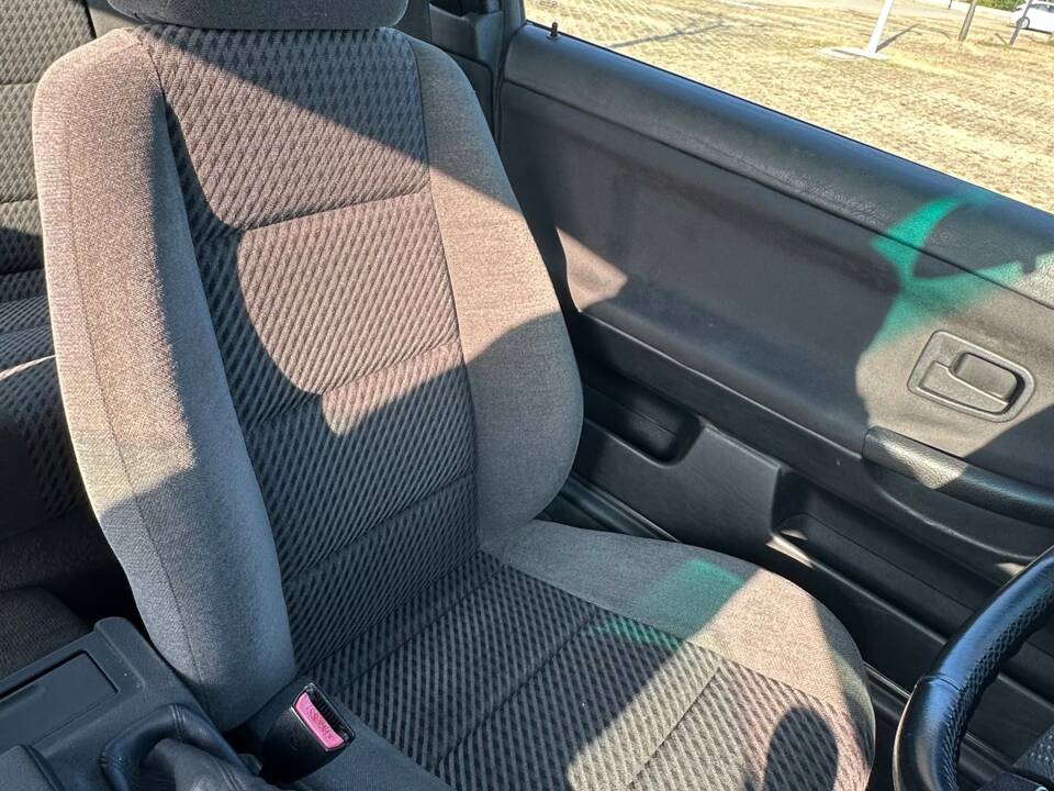 Bild 20/57 von BMW 320i (1993)