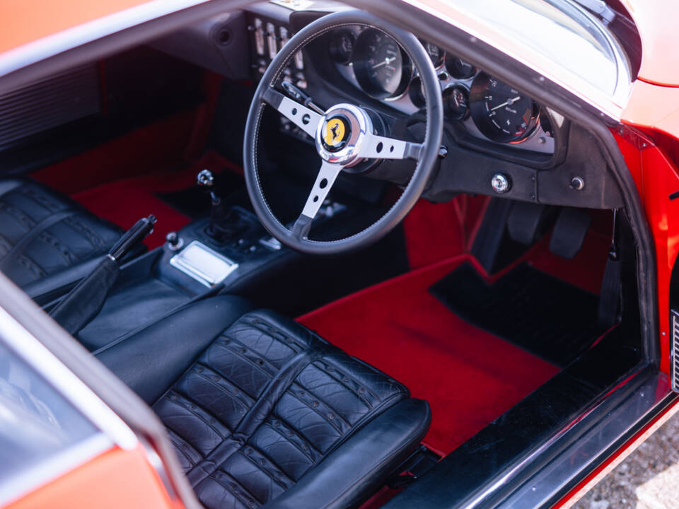 Immagine 4/50 di Ferrari 365 GTB&#x2F;4 Daytona (1973)