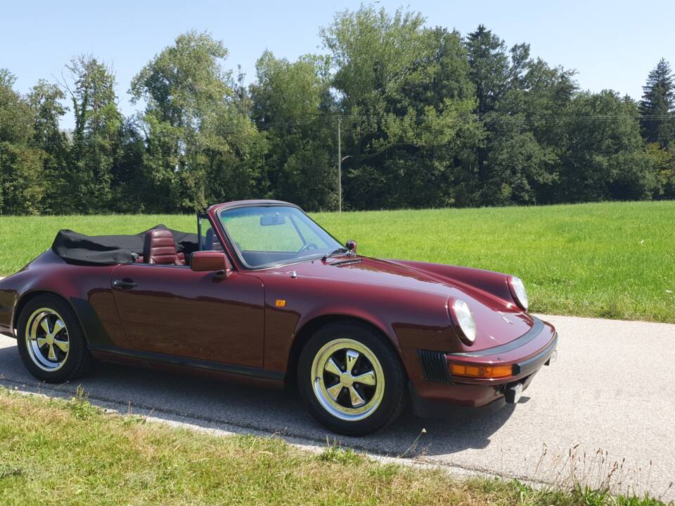 Image 19/31 de Porsche 911 SC 3.0 (1983)