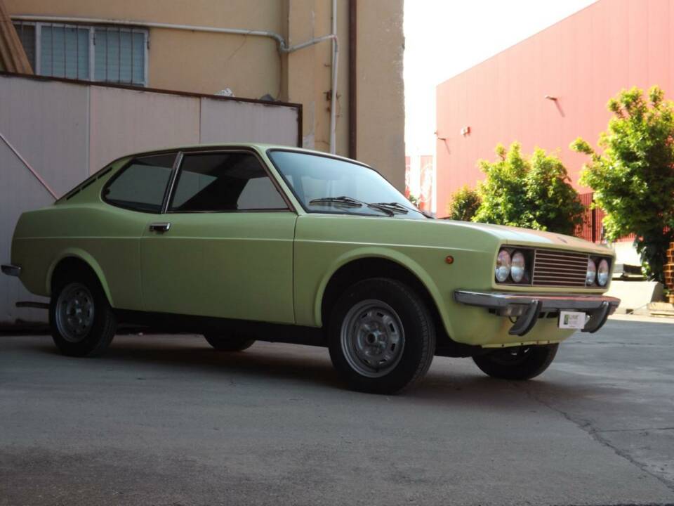 Image 3/50 of FIAT 128 Sport Coupe (1974)