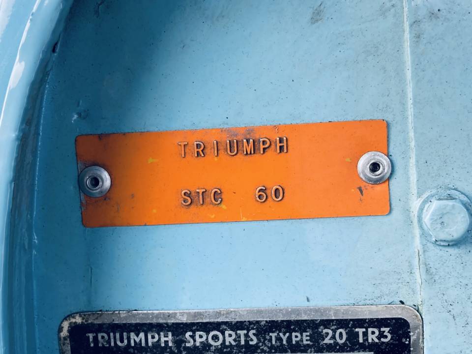 Image 36/42 of Triumph TR 3A (1960)