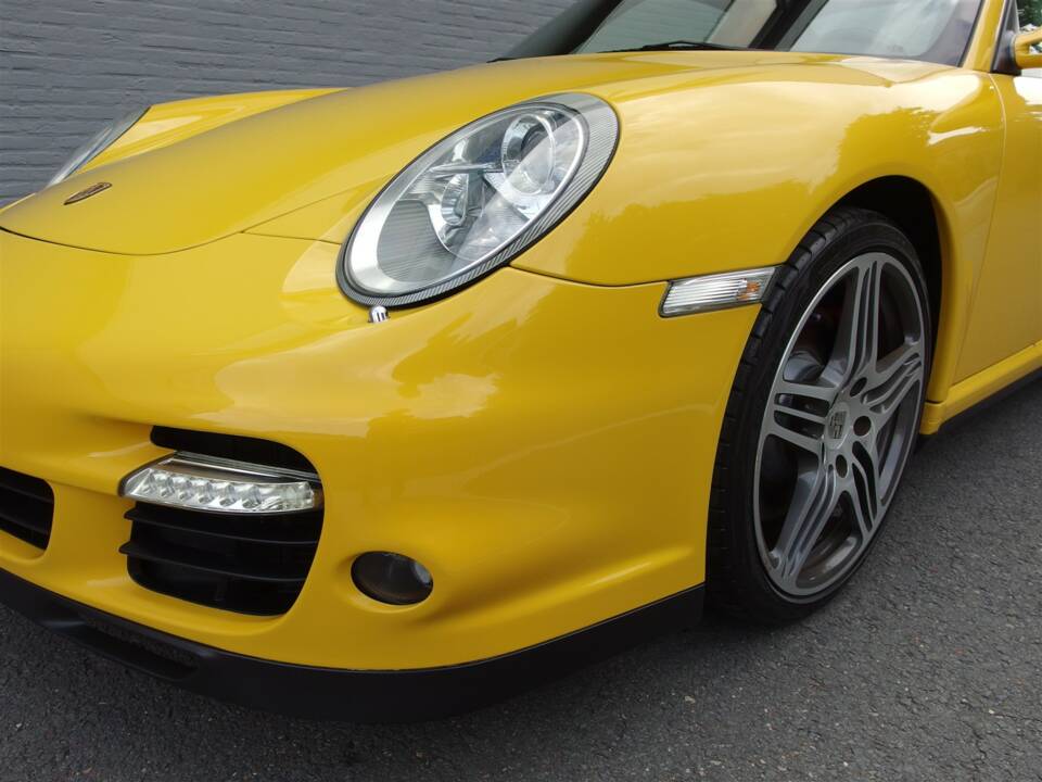 Bild 44/100 von Porsche 911 Turbo (2007)