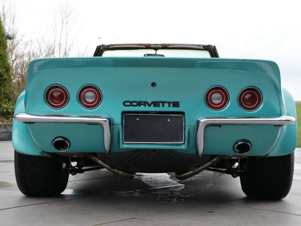 Image 14/50 of Chevrolet Corvette Stingray (1972)