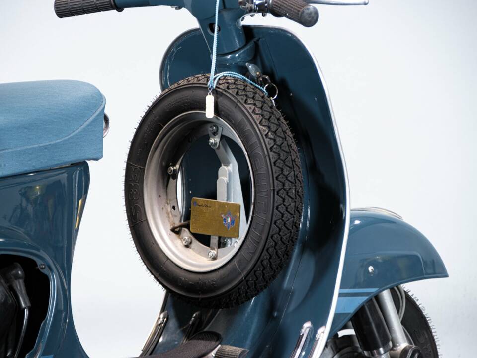 Bild 33/46 von Piaggio Vespa 125 Primavera ET3 (1977)