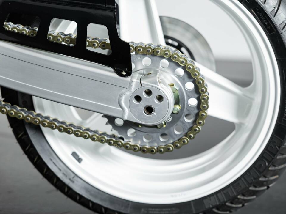 Imagen 24/31 de Bimota DUMMY (1988)