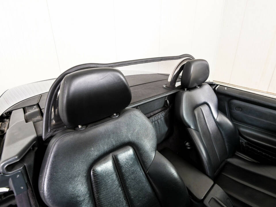 Image 32/50 of Mercedes-Benz SLK 200 Kompressor (2001)