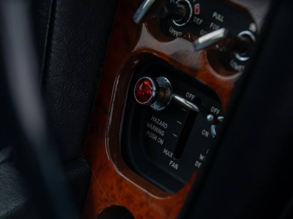 Image 49/50 of Rolls-Royce Silver Shadow I (1973)