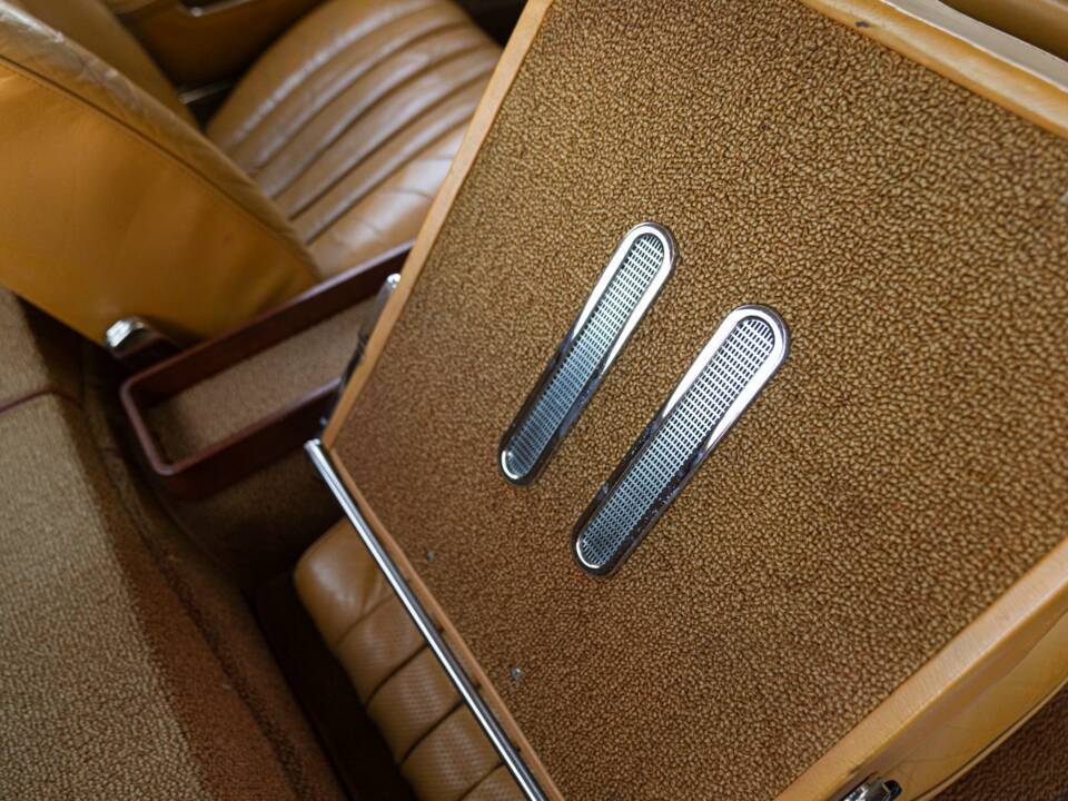 Imagen 32/50 de Mercedes-Benz 280 SL (1969)