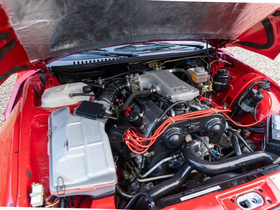 Bild 50/50 von Alfa Romeo RZ (1995)