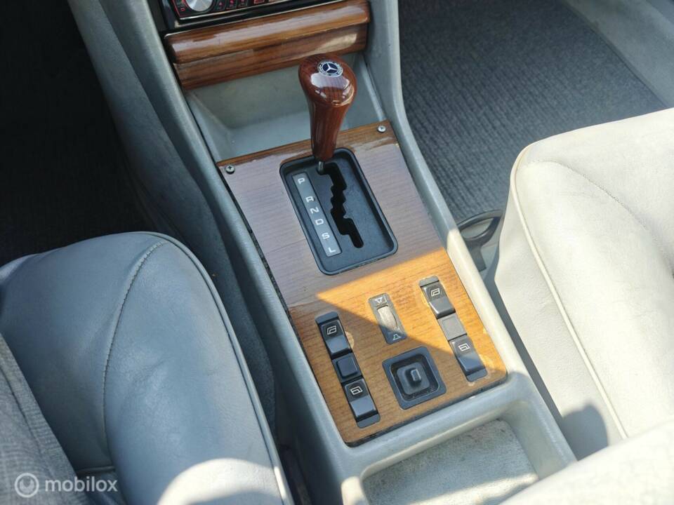 Bild 28/39 von Mercedes-Benz 500 SEL (1981)
