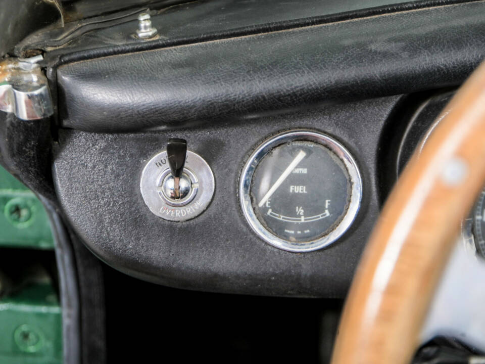 Immagine 29/50 di MG MGB (1965)