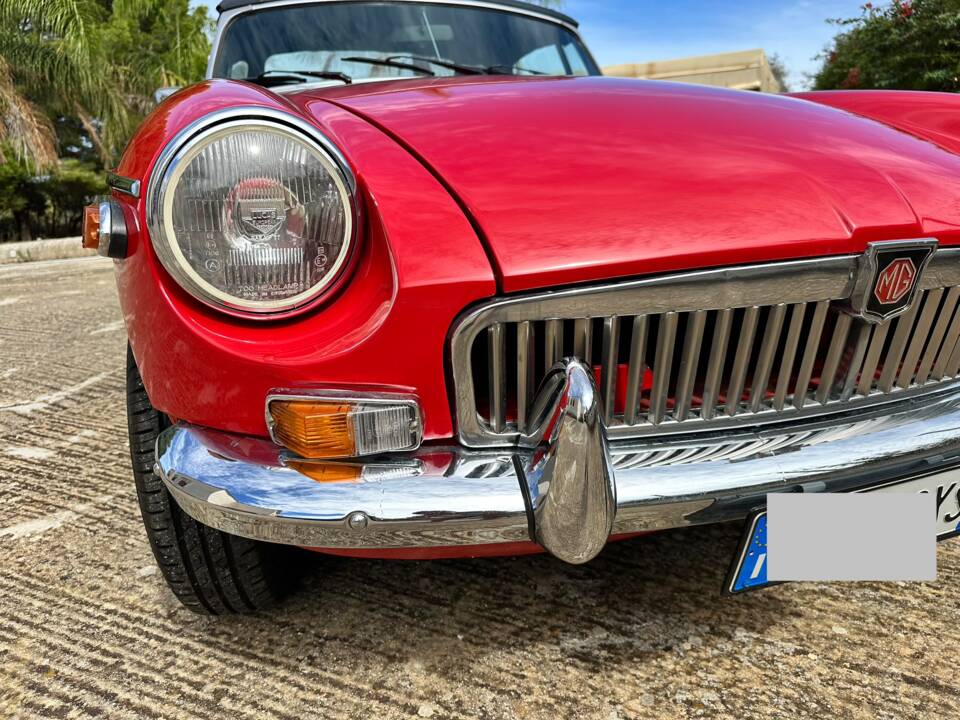 Immagine 30/66 di MG MGB (1977)
