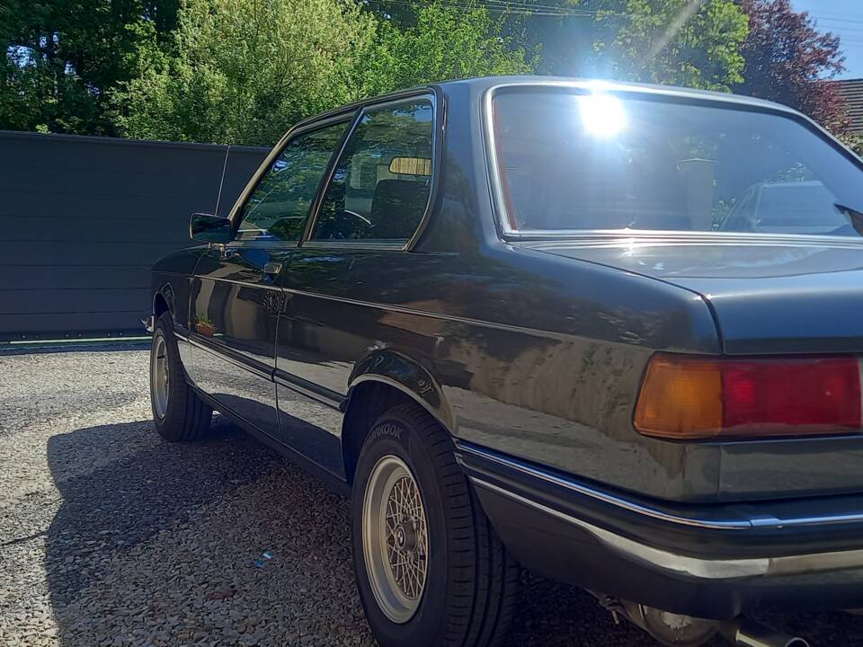 Afbeelding 12/21 van BMW 320&#x2F;6 (1981)