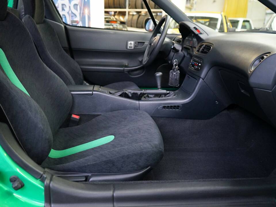 Image 14/28 de Honda CRX VTI (1994)