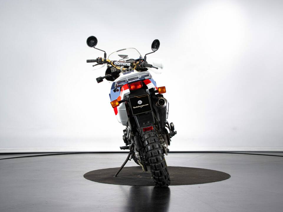 Image 3/50 de Honda XRV 650 Africa Twin (1989)
