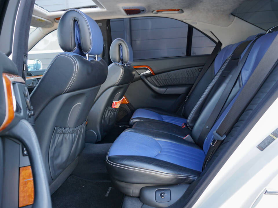 Image 10/51 of Mercedes-Benz S 65 AMG L (2004)