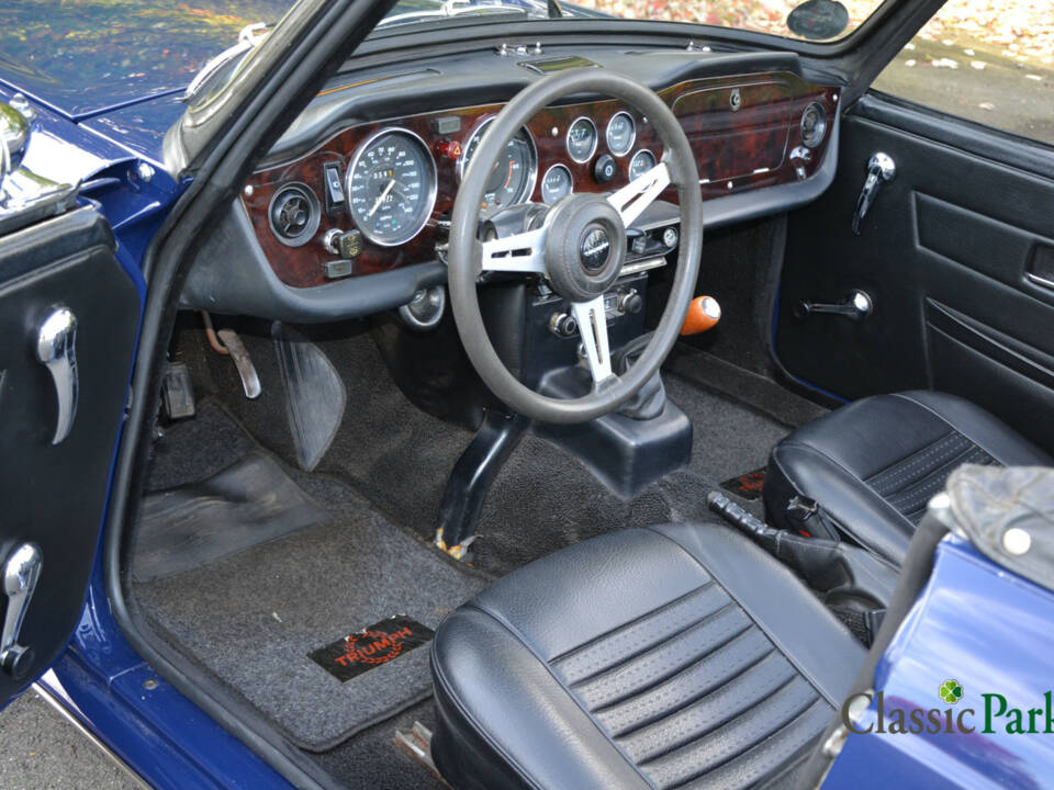 Bild 26/50 von Triumph TR 6 (1975)