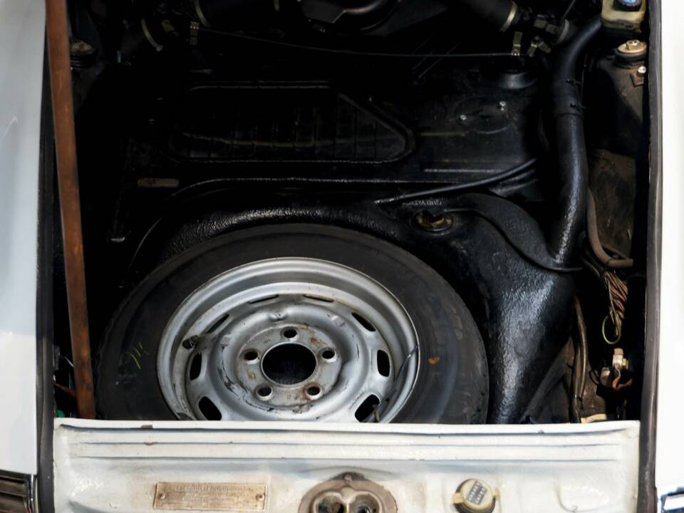 Bild 37/39 von Porsche 911 2.0 S (1968)