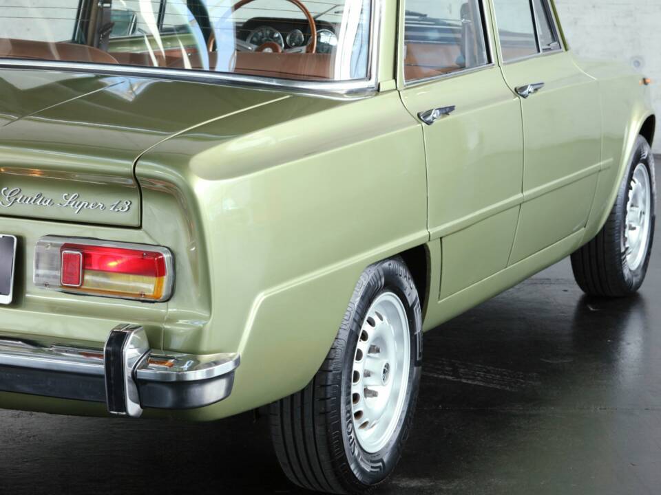 Imagen 11/49 de Alfa Romeo Giulia Super 1.3 (1973)