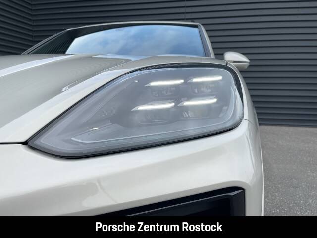 Imagen 31/32 de Porsche Cayenne Turbo E-Hybrid (2025)