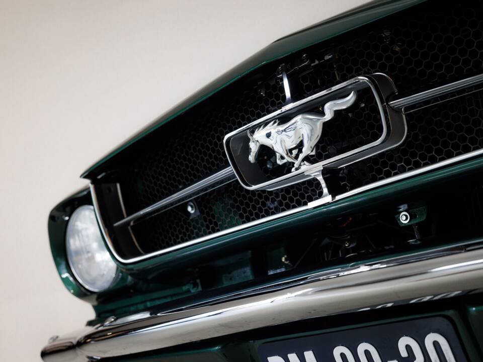 Image 23/32 of Ford Mustang 289 (1965)