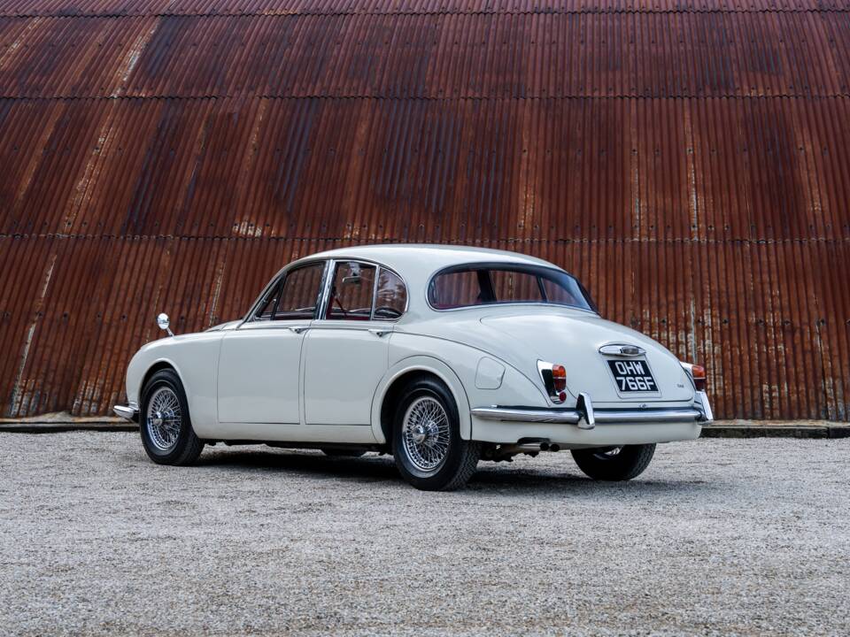 Bild 40/51 von Jaguar 240 (1968)