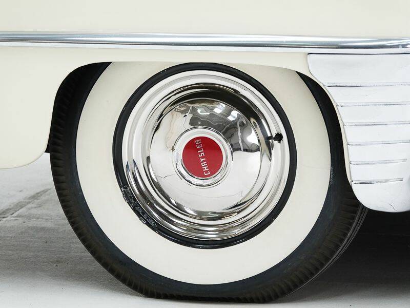 Image 15/15 of Chrysler Windsor Town &amp; Country Newport (1950)