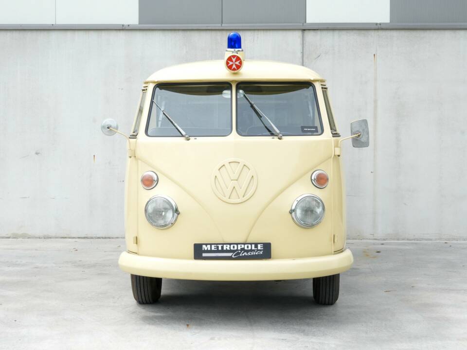Bild 10/37 von Volkswagen T1 Kastenwagen (1966)