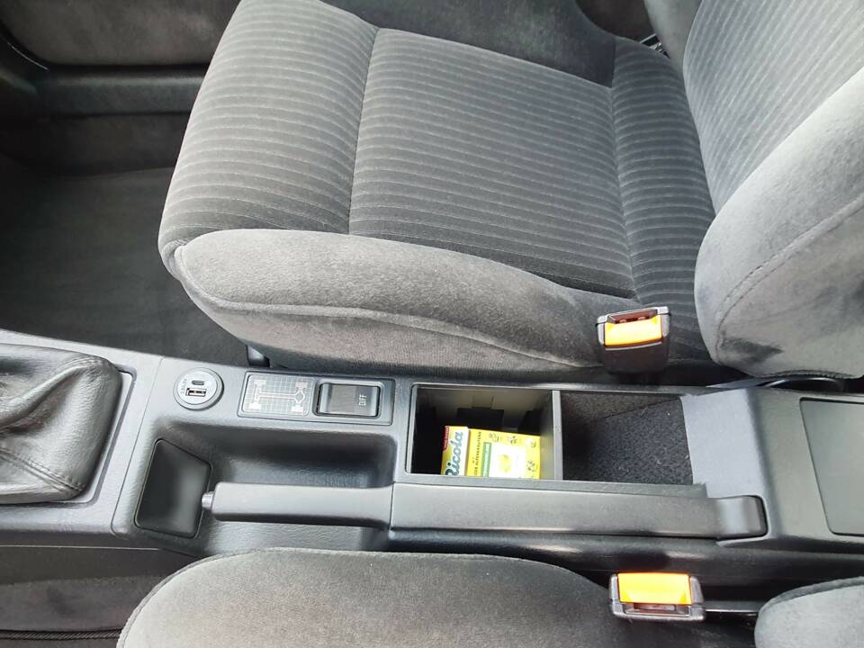 Bild 13/20 von Audi 90 - 2.2 quattro (1989)