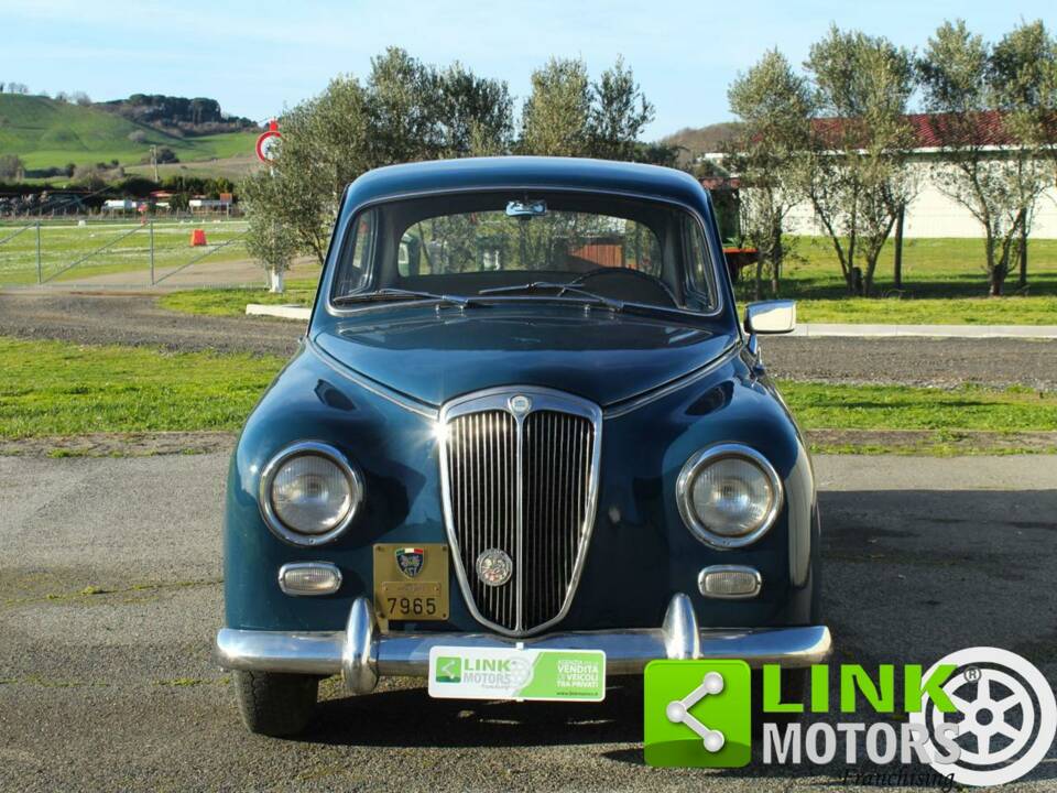 Immagine 4/10 di Lancia Appia C10 (1957)