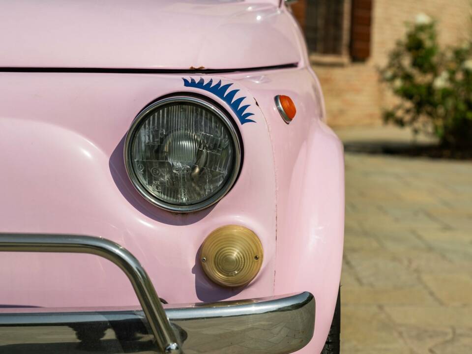 Image 23/46 of FIAT 500 L (1971)