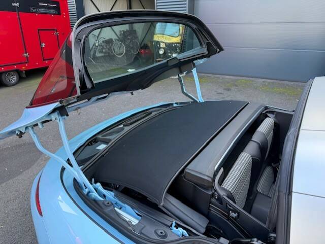 Immagine 18/27 di Porsche 911 Targa 4 GTS (2015)