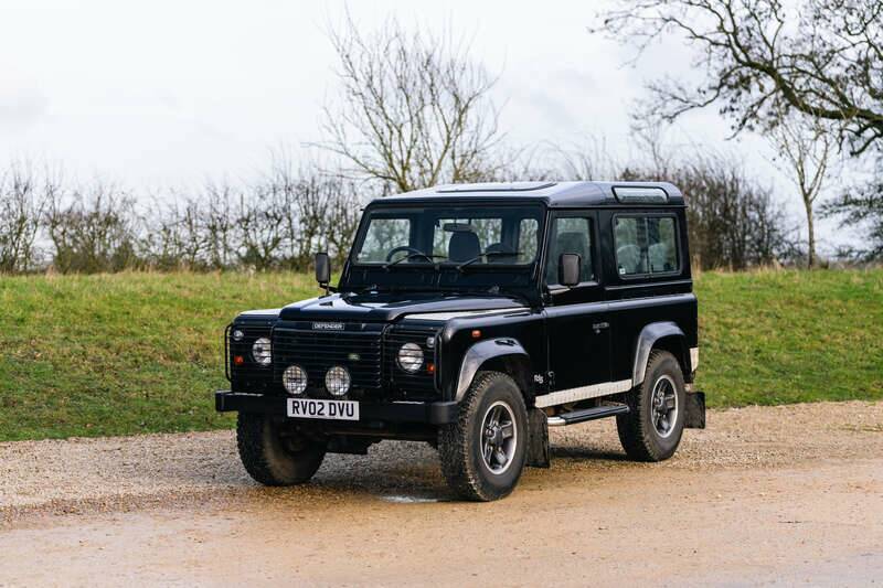 Immagine 11/50 di Land Rover Defender 90 Td5 (2002)