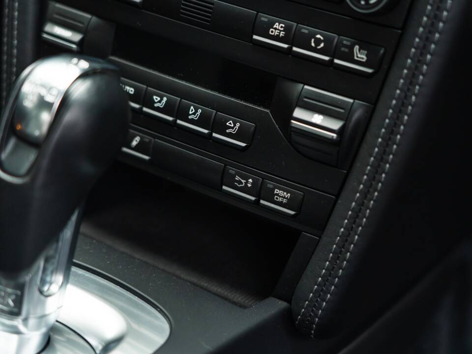 Bild 33/57 von Porsche 911 Turbo (2011)