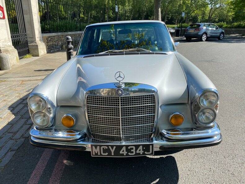 Imagen 13/50 de Mercedes-Benz 300 SEL 6.3 (1971)