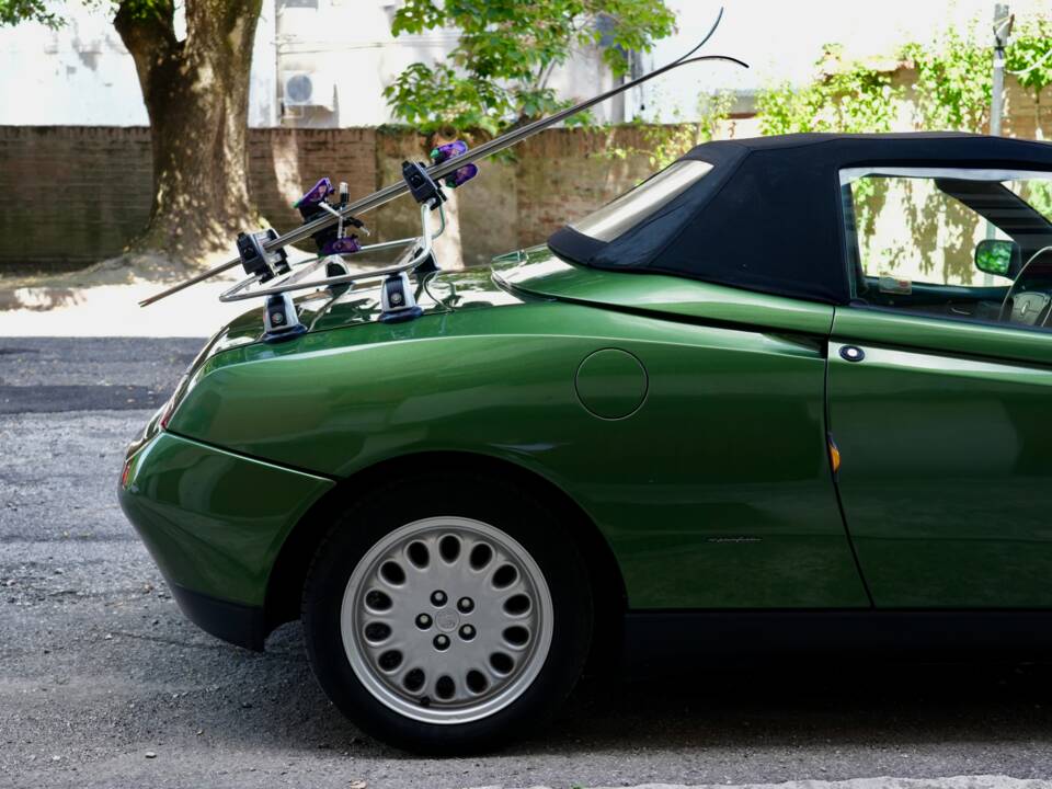 Bild 39/43 von Alfa Romeo Spider 2.0 Twin Spark 16V (1995)