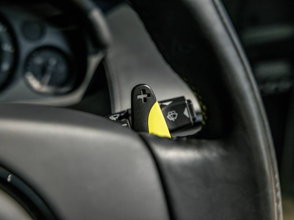 Image 43/60 of Aston Martin Rapide AMR (2019)
