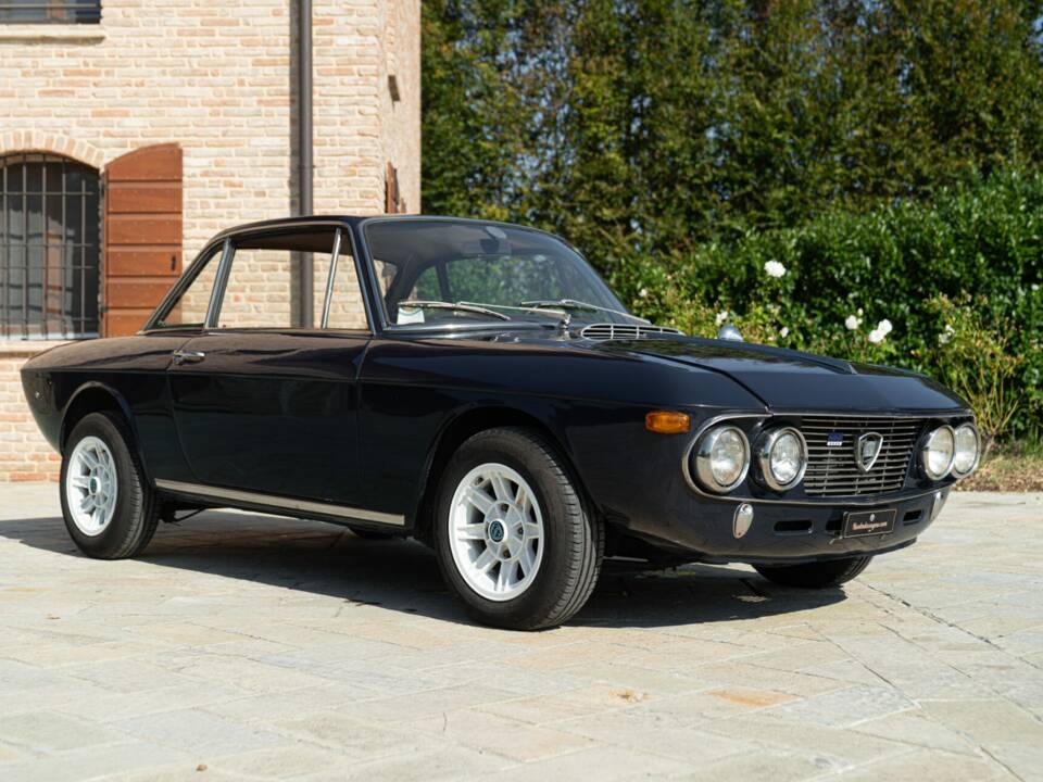 Image 2/50 of Lancia Fulvia Coupe Rallye (1967)