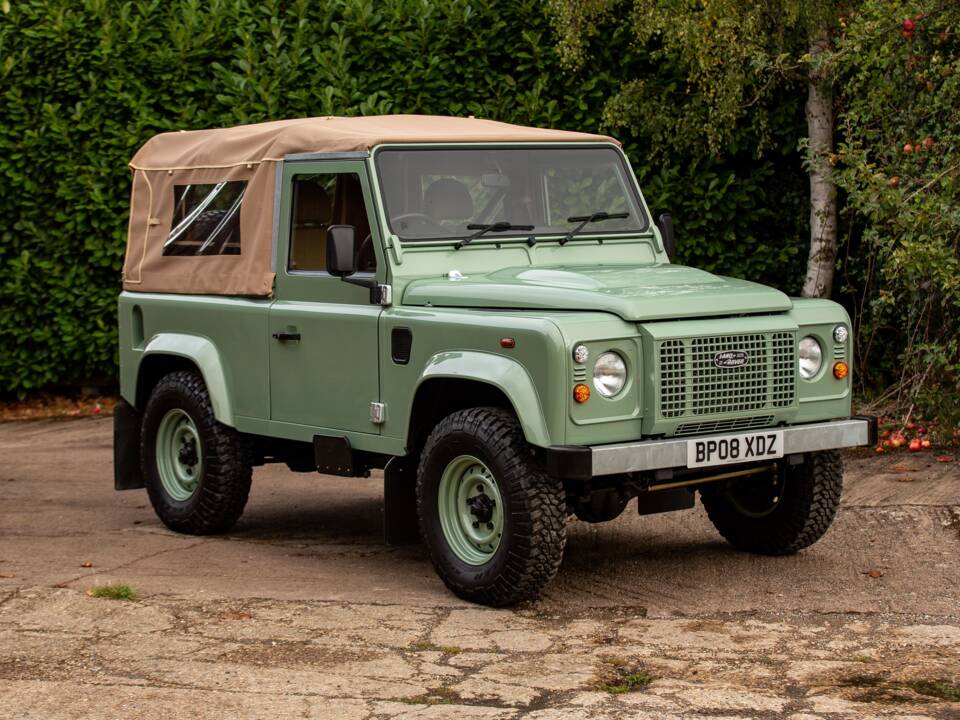 Bild 1/50 von Land Rover Defender 90 TD4 (2008)